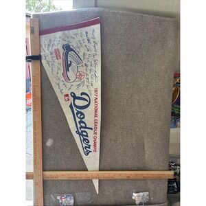 MLB Los Angeles Dodgers Vintage 1977 NLC Facsimile Autographed Pennant #2